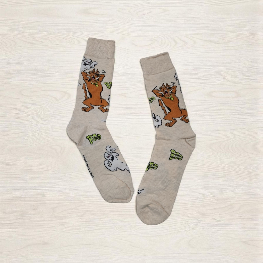 🔥Spooky Scooby-Doo Beige Crew Socks🔥